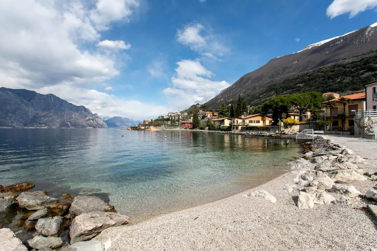 Harbor View - Malcesine Apartment Italy