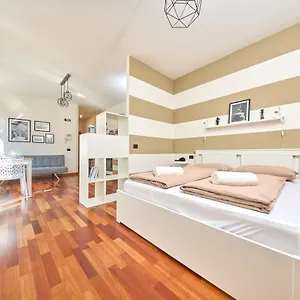Tip-top Apartment